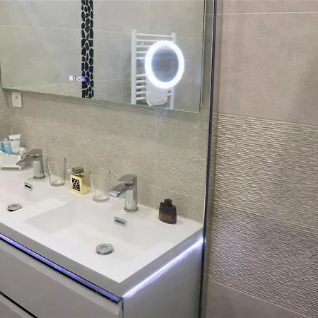 2p Neuf Vue Promenade Des / Tram 10min Centre * Nicea